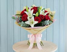 Букет цветов из:  Лилии и Розы в Дыдымкине