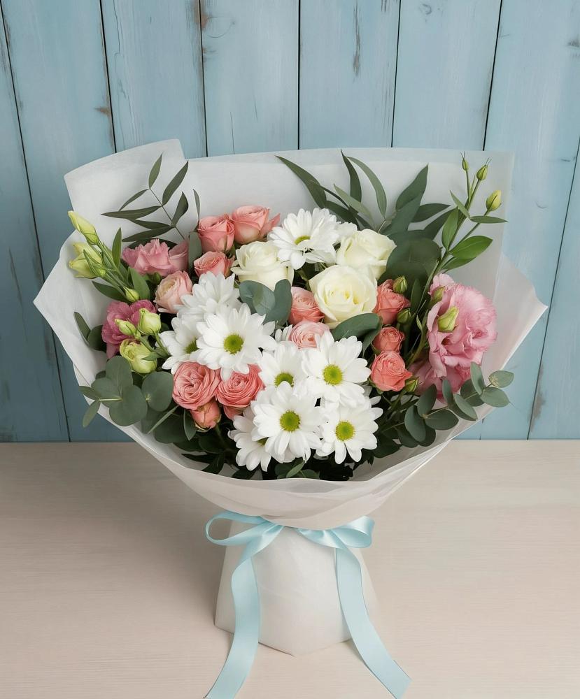 Букет цветов из: Розы, Лизиантусы и Хризантемы в Дыдымкине