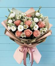 Букет цветов из:  Розы, Альстромерии и Лизиантусы в Дыдымкине