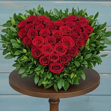 Цветочная композиция из Розы в виде сердца #REPLACE_PRED# Дыдымкине