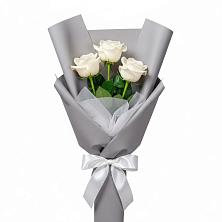 Букет 3 белые розы в Дыдымкине
