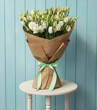 Букет цветов из:  Лизиантусы в Дыдымкине