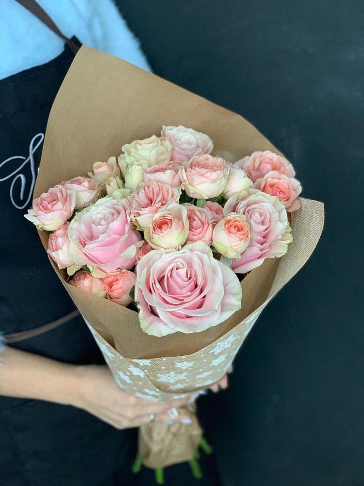 Букет цветов из: Хризантемы и Розы в Дыдымкине