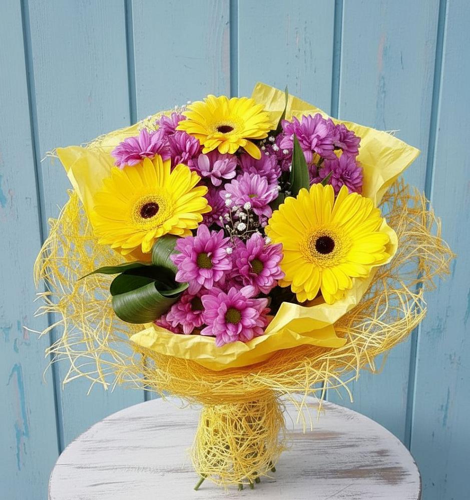 Букет цветов из: Хризантемы и Герберы в Дыдымкине