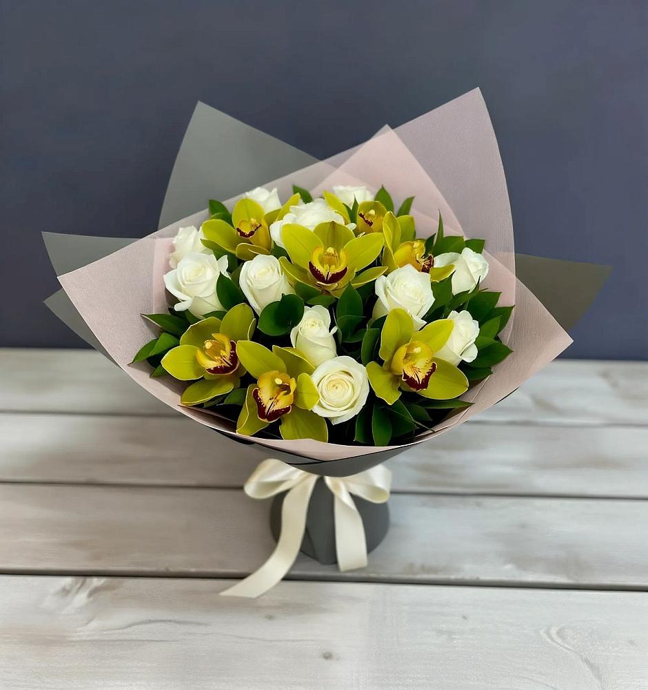 Букет цветов из: Орхидеи и Розы в Дыдымкине