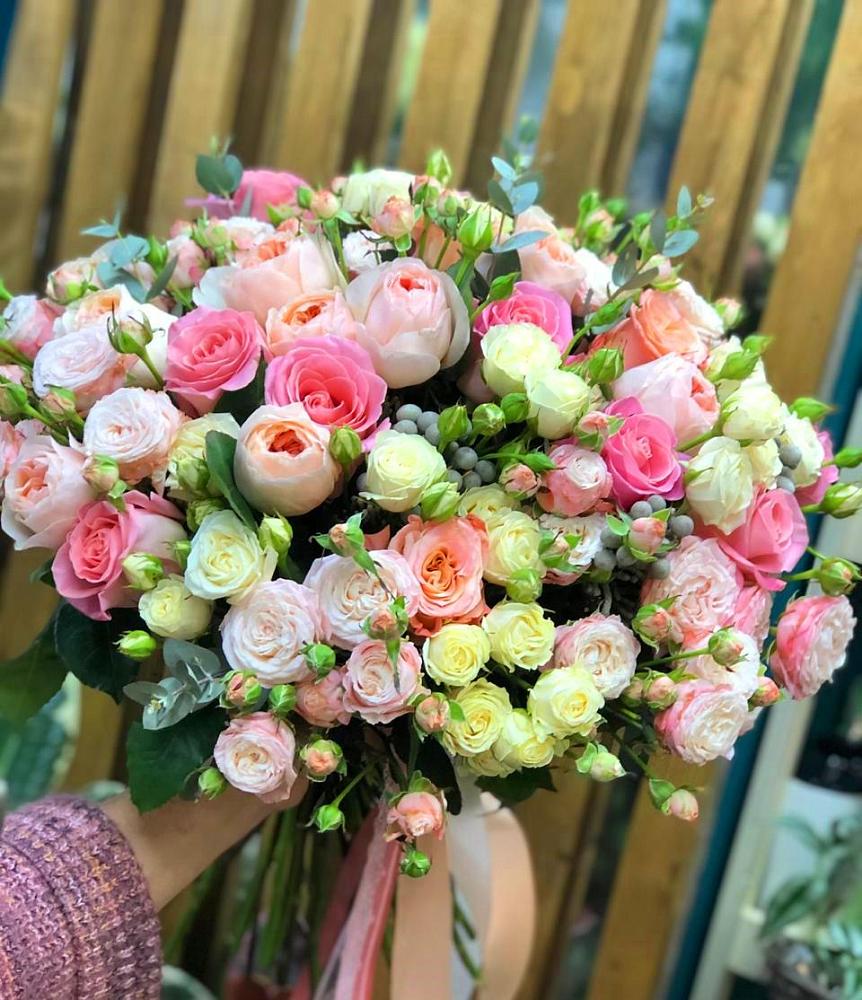 Букет цветов из: Розы в Дыдымкине