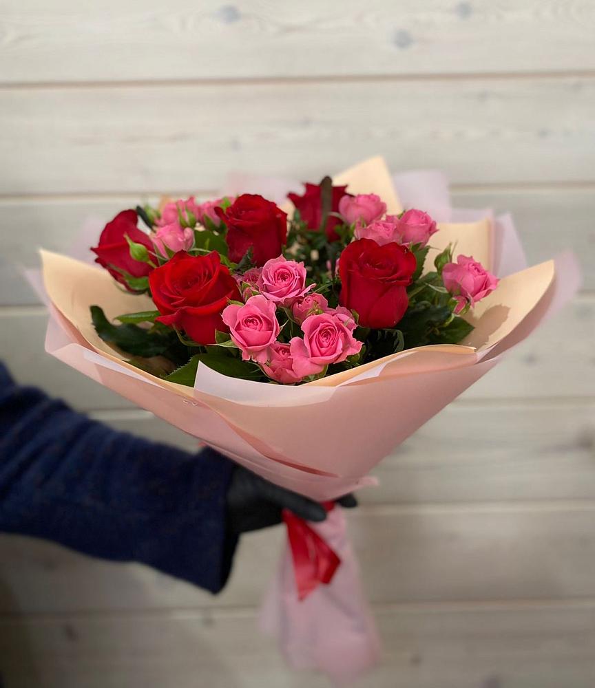 Букет цветов из: Розы в Дыдымкине