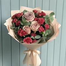 Букет цветов из:  Гвоздики и Розы в Дыдымкине