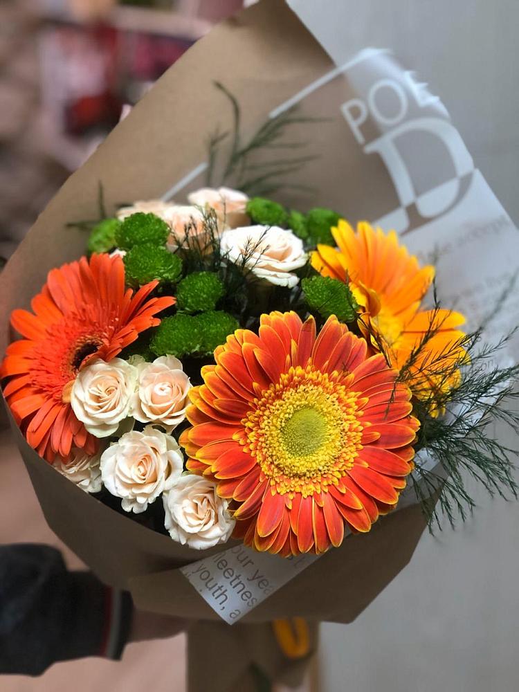 Букет цветов из: Герберы, Хризантемы и Розы в Дыдымкине