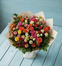 Букет Микс из разноцветных кустовых роз в Дыдымкине
