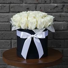 Цветочная композиция из Розы в шляпной коробке #REPLACE_PRED# Дыдымкине